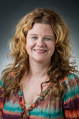 Dr. Melissa Darnell profile picture.