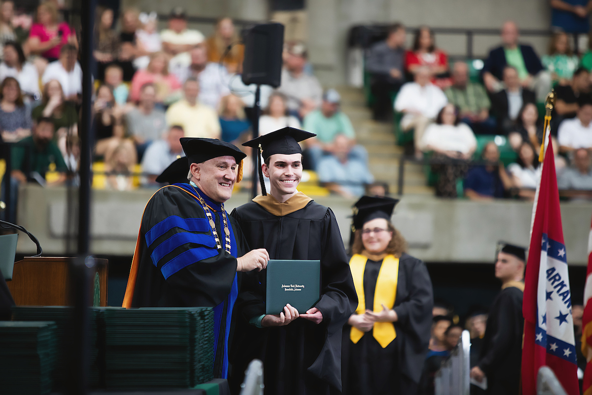 AB2M Finance Graduation
