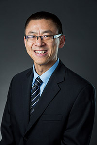 Dr. Peng  Huang profile picture.