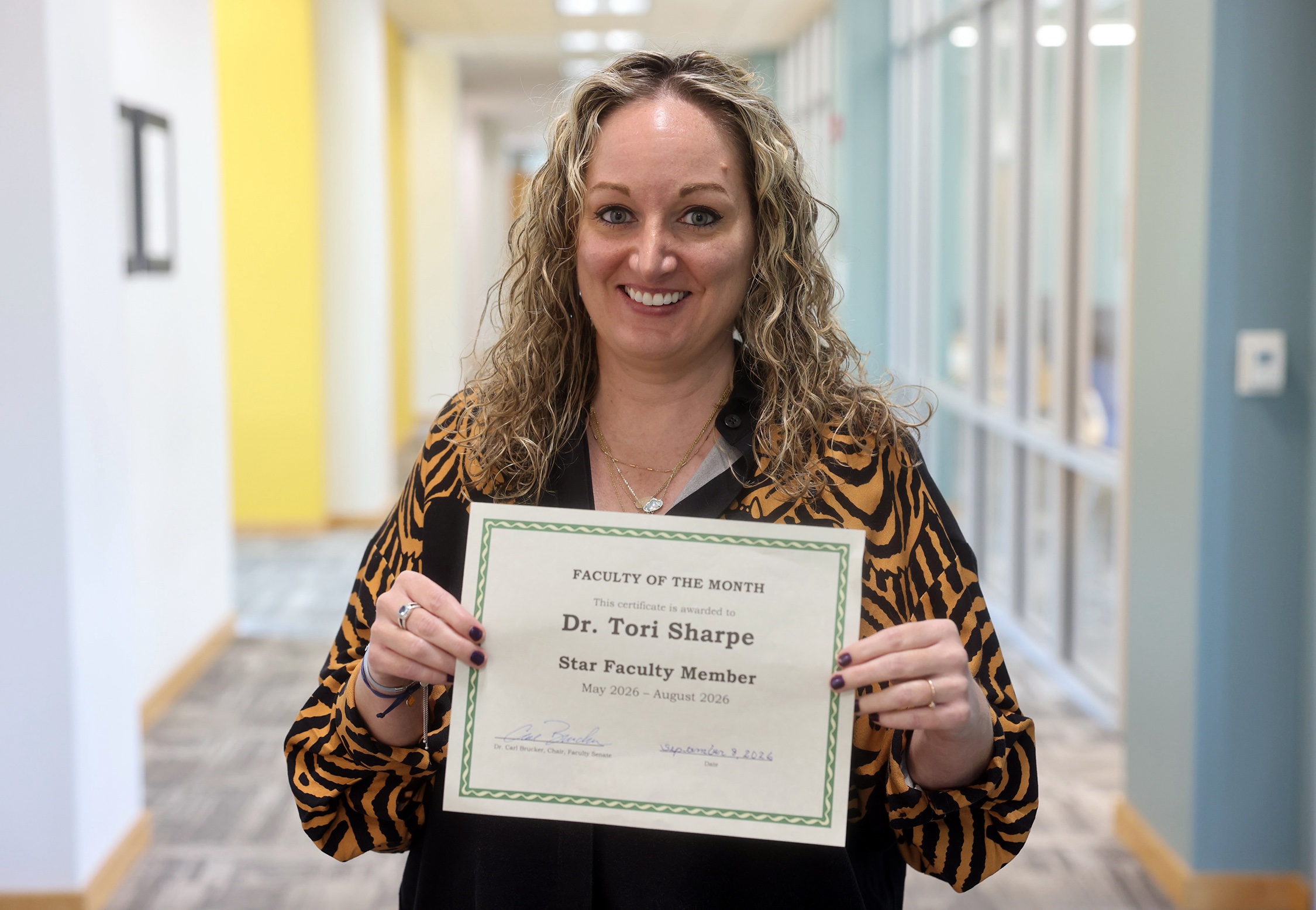 Dr. Tori Sharpe Dr. Tori sharpe