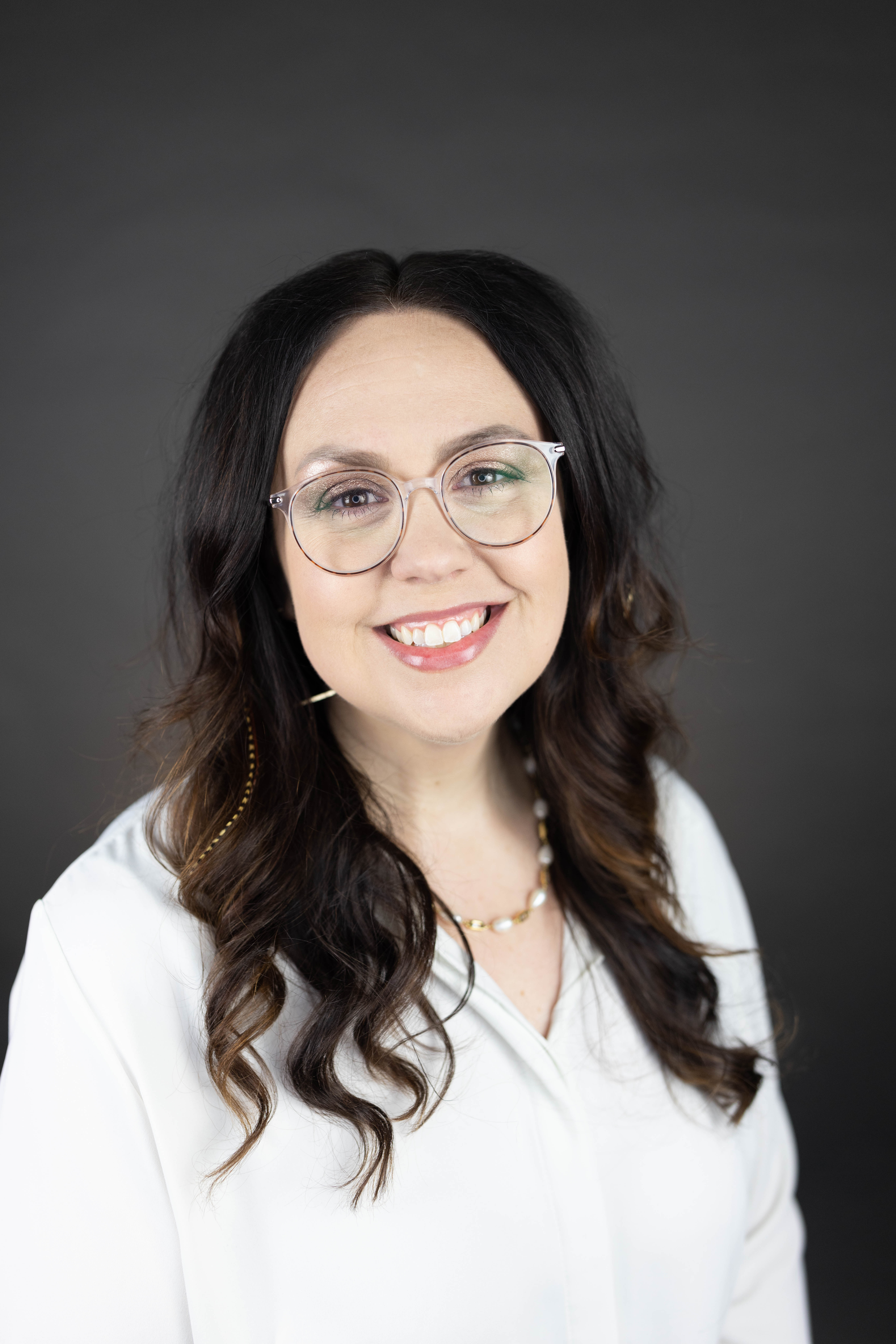 Dr. Sarah Gordon profile picture.