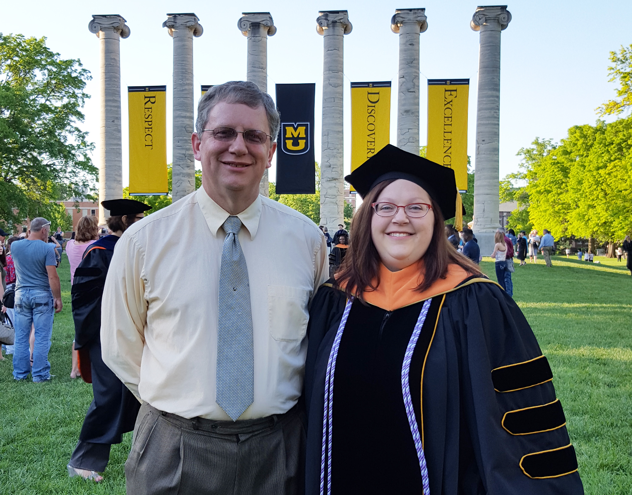 Dr. Lesley Krohn