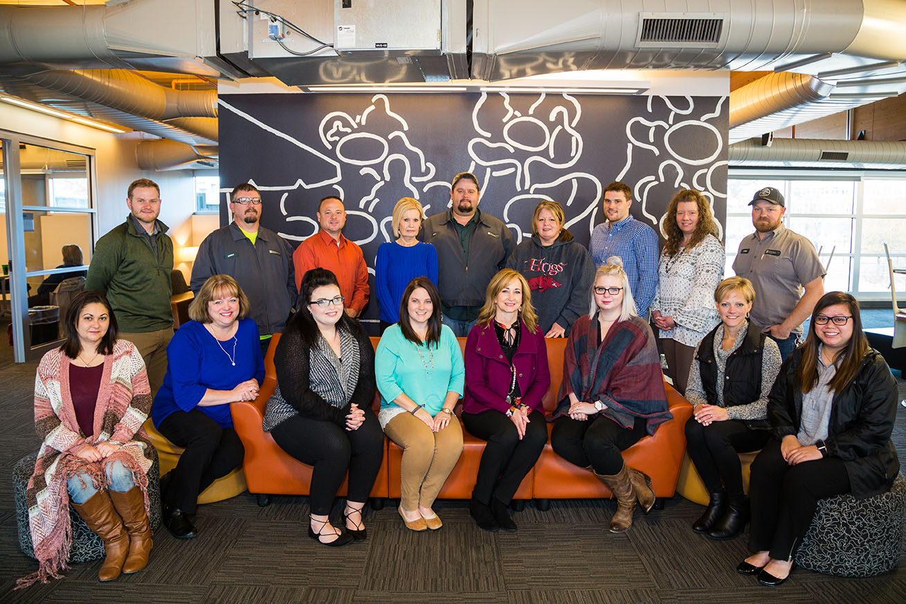 group photo of the 2017 staff senate